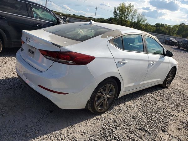 2018 HYUNDAI ELANTRA