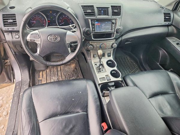2013 TOYOTA HIGHLANDER Base/Hybrid
