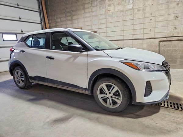 2024 NISSAN KICKS S — Passenger 3/4