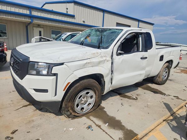 2023 NISSAN FRONTIER