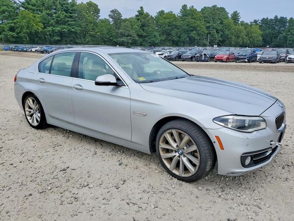 2014 BMW 5 SERIES xDrive — Passenger 3/4