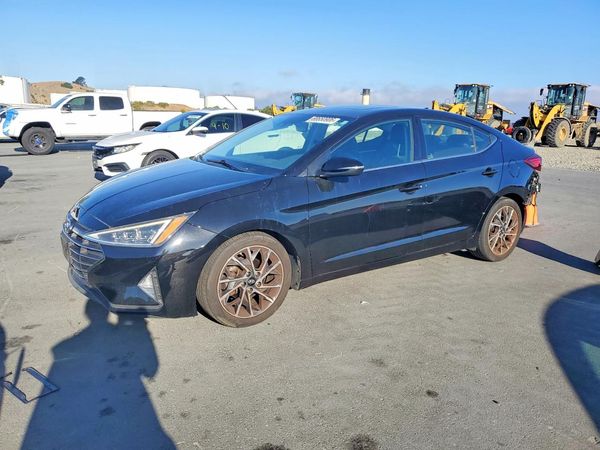 2019 HYUNDAI ELANTRA — Front 3/4