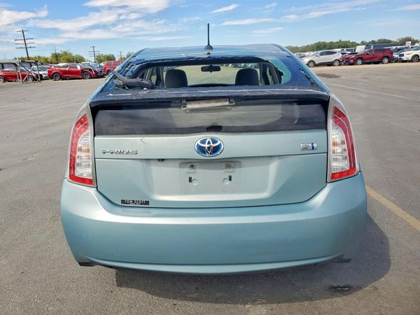 2013 TOYOTA PRIUS
