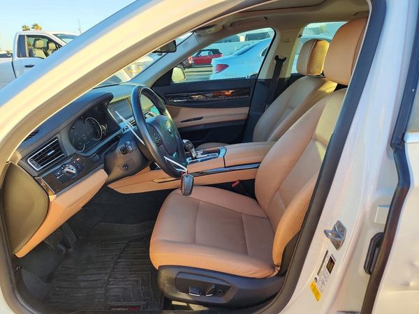 2015 BMW 740