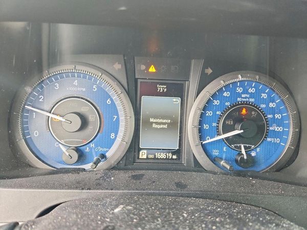 2016 TOYOTA SIENNA