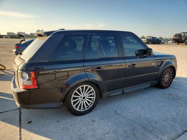 2012 LAND ROVER RANGEROVER HSE — PSRA
