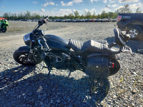 2021 INDIAN MOTORCYCLE CO. MOTORCYCLE — LSDT