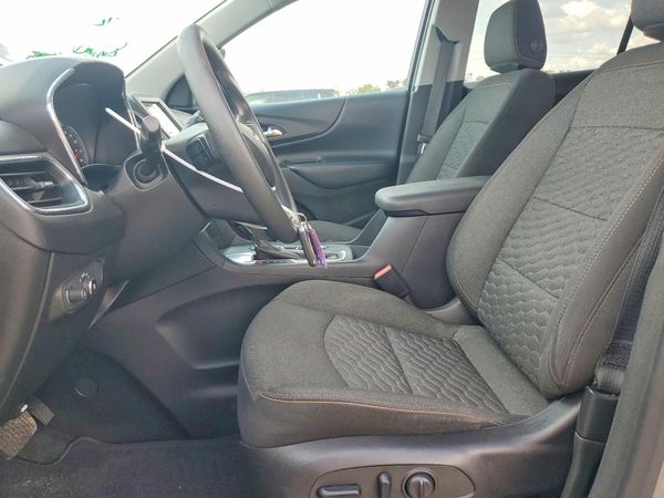 2019 CHEVROLET EQUINOX LT (1LT) — DENT