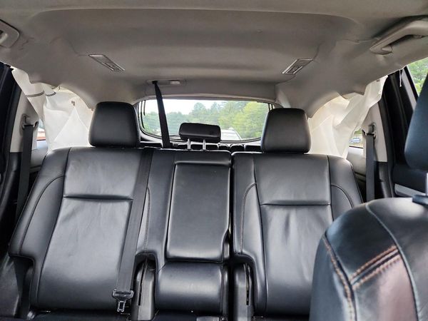 2019 TOYOTA HIGHLANDER SE/XLE — SUVN