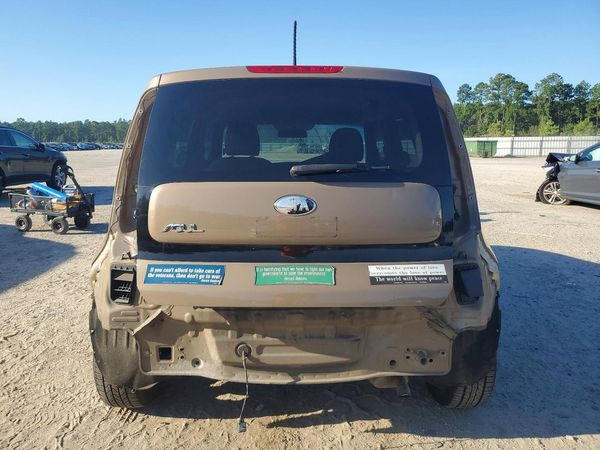 2014 KIA SOUL GL(BASE) — DIRR