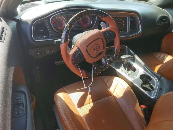 2016 DODGE CHALLENGER SRT HELLCAT