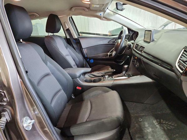 2015 MAZDA 3 Touring/GS