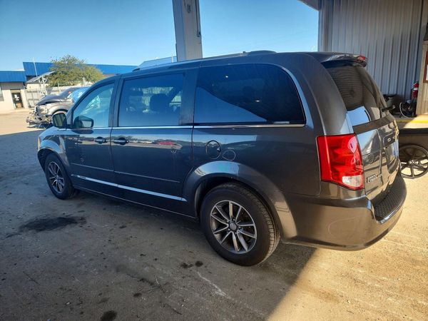2016 DODGE CARAVAN SXT