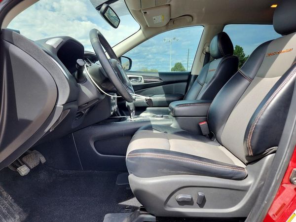 2019 NISSAN PATHFINDER