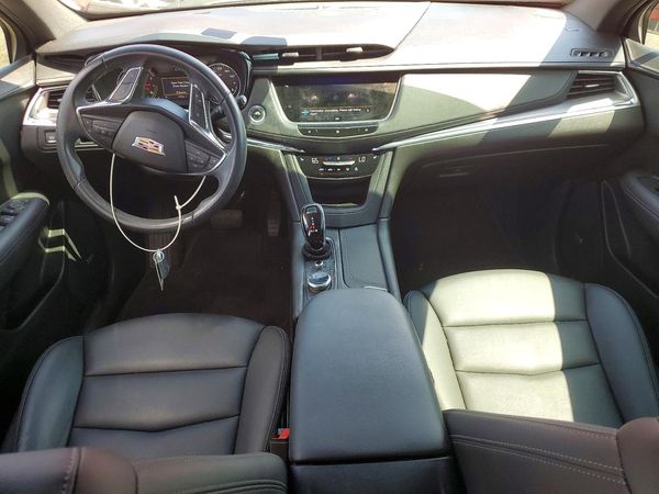 2021 CADILLAC XT5 Luxury