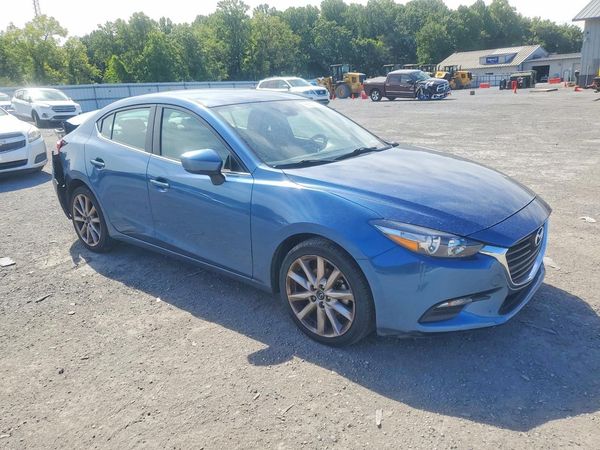 2017 MAZDA 3 Touring