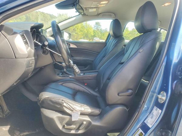 2017 MAZDA 3 Touring