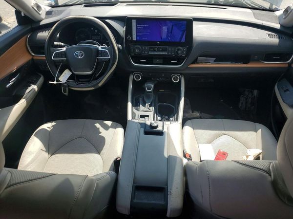 2025 TOYOTA GRAND HIGHLANDER