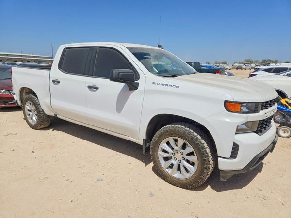 2021 CHEVROLET SILVERADO Custom — Passenger 3/4