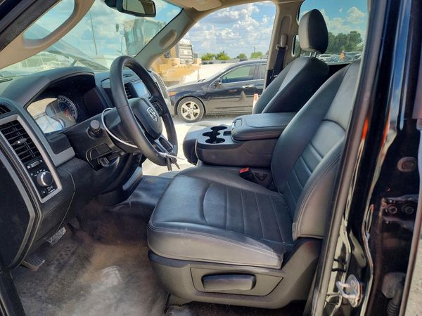 2020 RAM 1500 CLASSIC