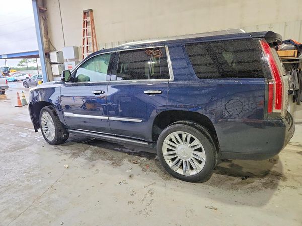 2018 CADILLAC ESCALADE