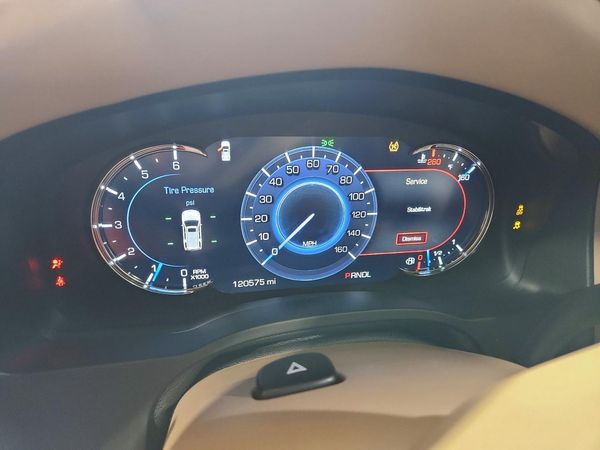 2018 CADILLAC ESCALADE