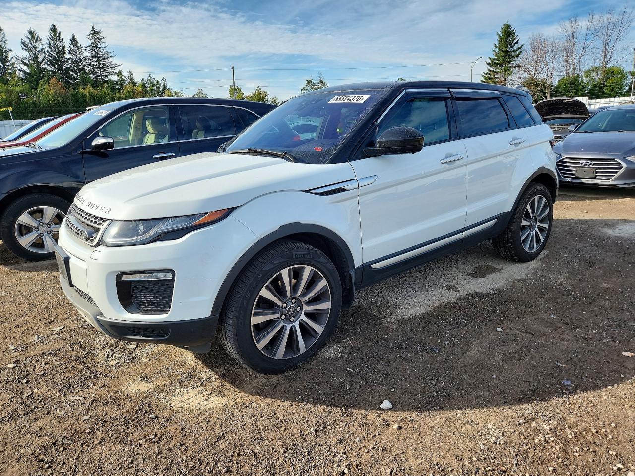 2018 LAND ROVER RANGE ROVER EVOQUE HSE — Front 3/4