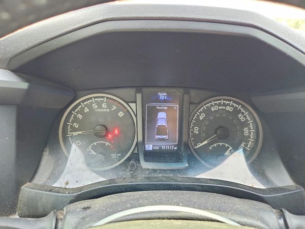 2017 TOYOTA TACOMA