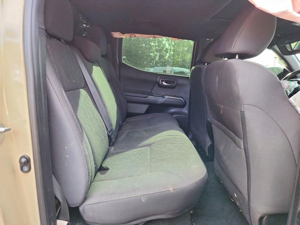 2017 TOYOTA TACOMA