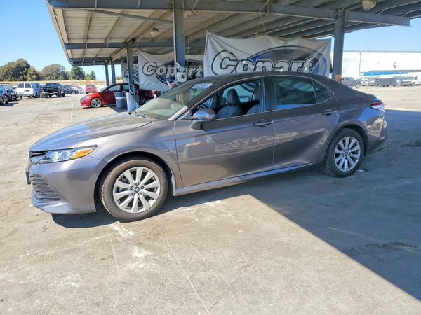 2019 TOYOTA CAMRY