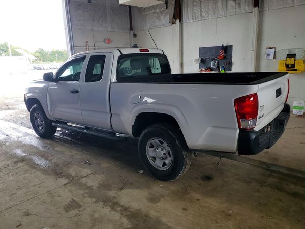 2017 TOYOTA TACOMA SR/SR5