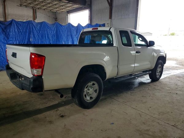2017 TOYOTA TACOMA SR/SR5