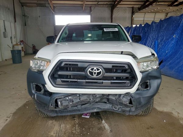 2017 TOYOTA TACOMA SR/SR5