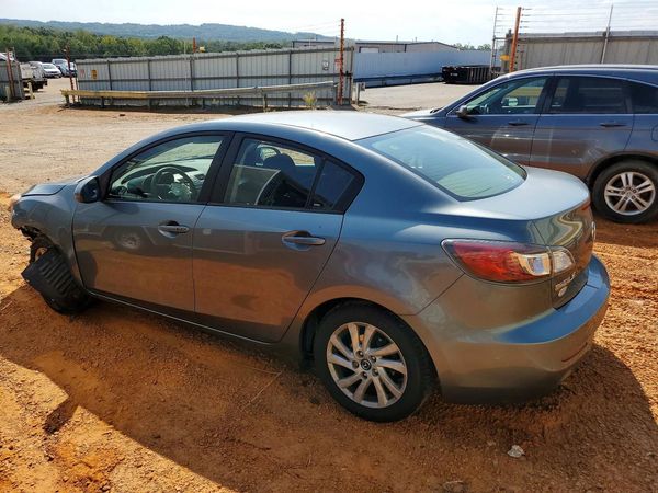 2013 MAZDA 3 Touring/GS