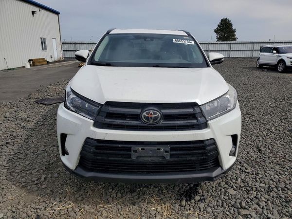 2017 TOYOTA HIGHLANDER SE/XLE