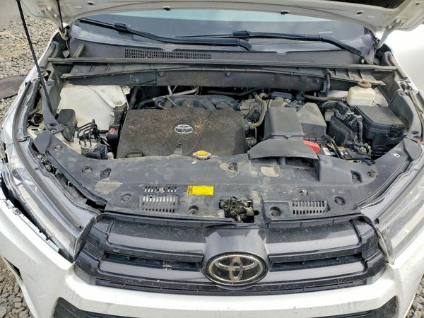 2017 TOYOTA HIGHLANDER SE/XLE