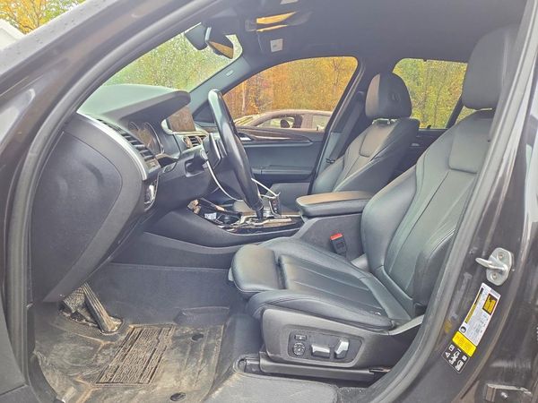 2018 BMW X3 sDrive30i — DENT
