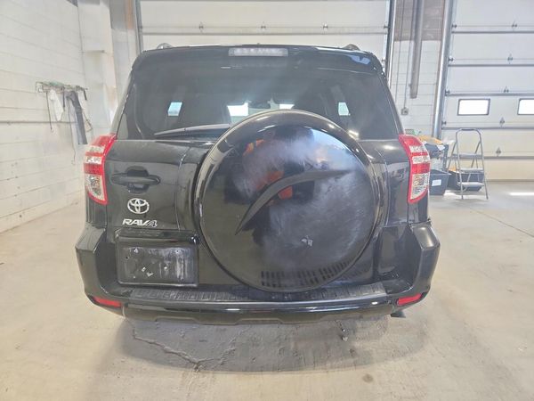 2012 TOYOTA RAV4 Standard