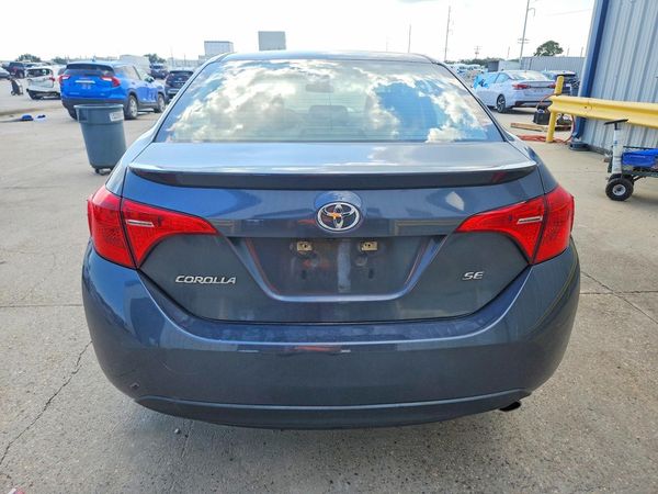 2017 TOYOTA COROLLA