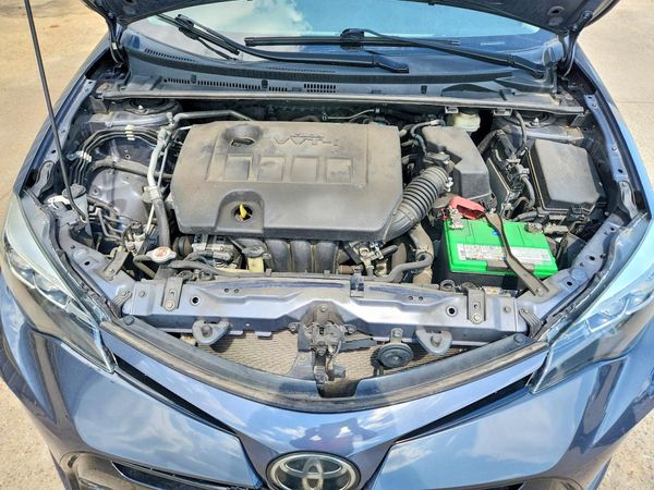 2017 TOYOTA COROLLA