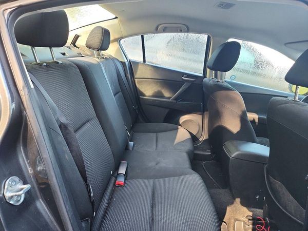 2012 MAZDA 3 Sport/GX