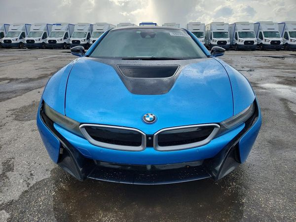 2015 BMW I8