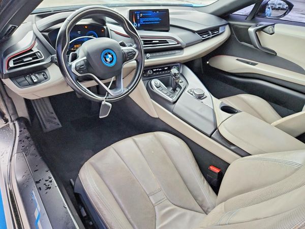 2015 BMW I8
