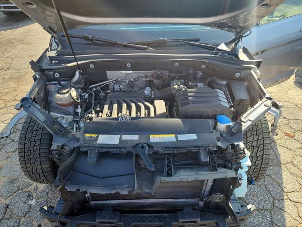 2021 VOLKSWAGEN ATLAS — Engine bay