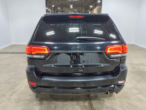 2019 JEEP CHEROKEE Laredo — DIRR