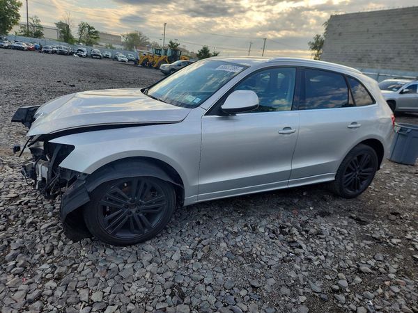2012 AUDI Q5 QUATTRO