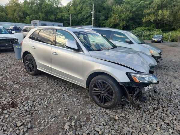 2012 AUDI Q5 QUATTRO Premium Plus