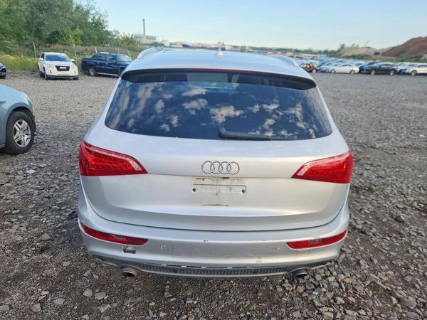 2012 AUDI Q5 QUATTRO Premium Plus