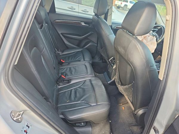 2012 AUDI Q5 QUATTRO Premium Plus