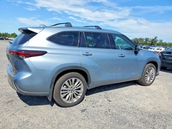 2024 TOYOTA HIGHLANDER Platinum — PSRA